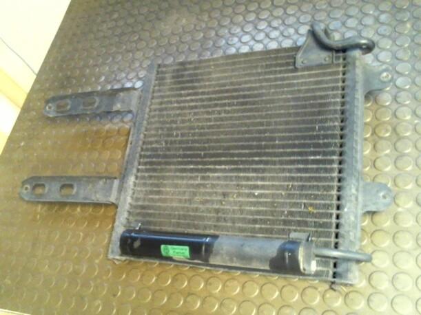 Foto: KONDENSATOR KLIMAANLAGE eines VW Polo