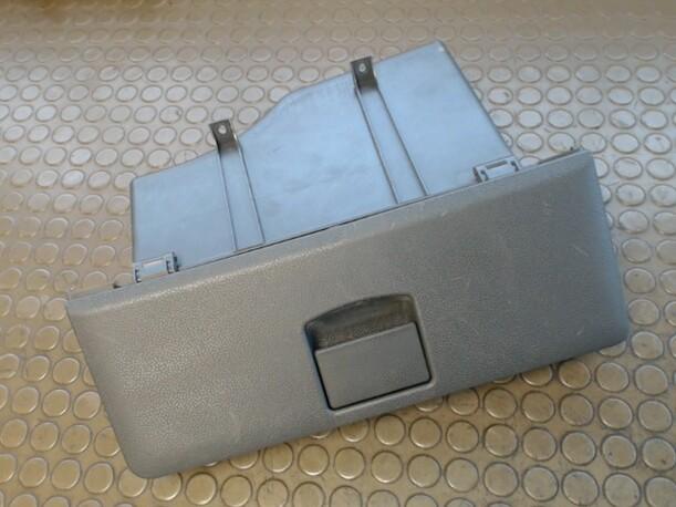 Foto: HANDSCHUHFACH eines Chevrolet Matiz 1.0 Sunnyboy