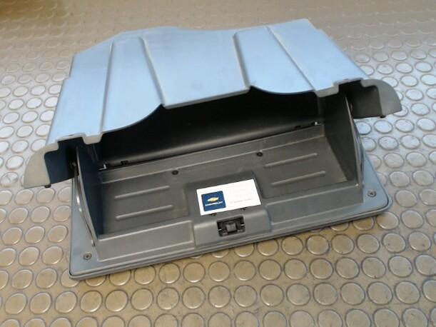 Foto: HANDSCHUHFACH eines Chevrolet Matiz 1.0 Sunnyboy
