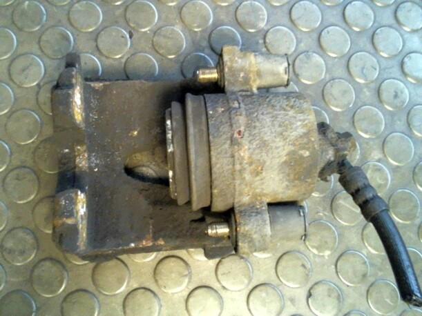 Foto: BREMSSATTEL VORN RECHTS eines Seat Ibiza 1.2 12V