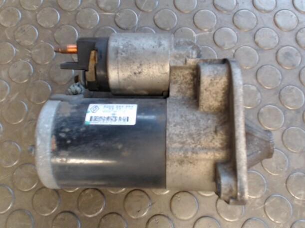 Foto: ANLASSER / STARTER eines Dacia Logan MCV 1.4