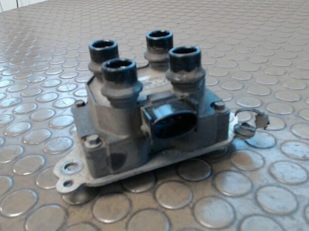 Foto: ZÜNDSPULE eines Mazda 121