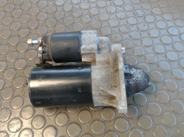 Foto: ANLASSER / STARTER  BOSCH eines Alfa Romeo 156 Sportwagon 2.0 JTS Selespeed