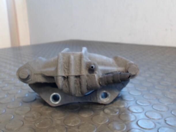 Foto: BREMSSATTEL VORN RECHTS eines Peugeot 206 SW 75
