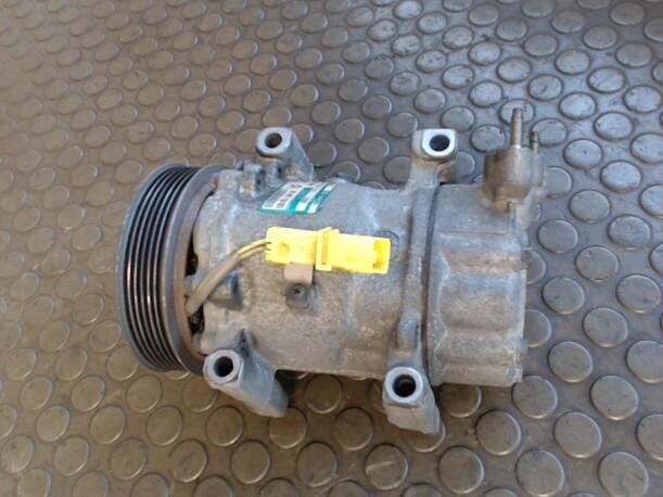 Foto: KOMPRESSOR KLIMAANLAGE eines Peugeot 206 SW 75