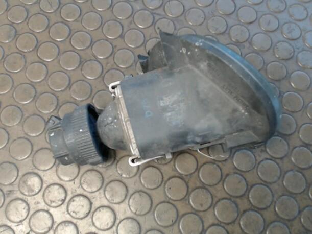 Foto: NEBELSCHEINWERFER LINKS eines Ford Mondeo 16V