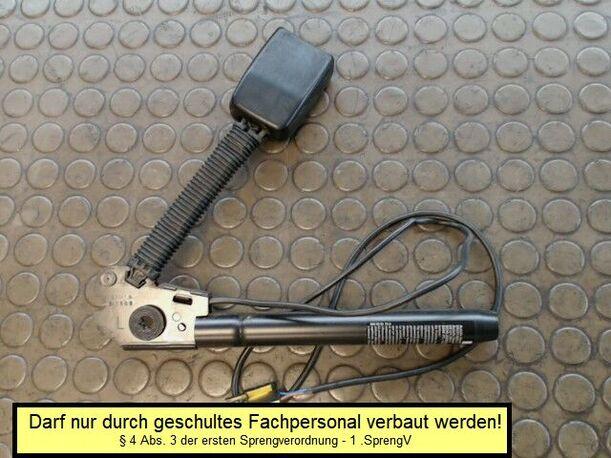 Foto: GURTSTRAFFER VORN LINKS eines Ford Puma Sunnyboy