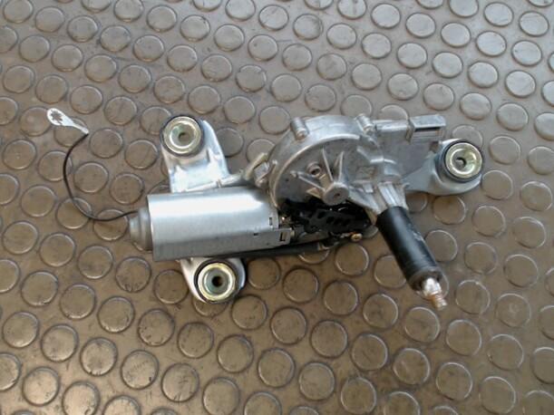 Foto: SCHEIBENWISCHERMOTOR HINTEN eines Ford Puma Sunnyboy