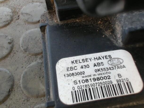 Foto: HAUPTBREMSAGGREGAT ABS eines Kia Carnival V6