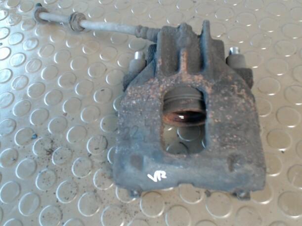 Foto: BREMSSATTEL VORN RECHTS eines Ford Focus TDCi Sunnyboy
