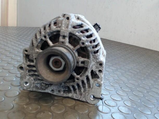 Foto: LICHTMASCHINE eines VW Polo 60 Sunnyboy