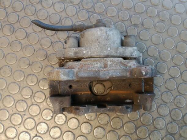 Foto: BREMSSATTEL VORN LINKS eines Opel Vectra 2.0 DTI Caravan Sunnyboy