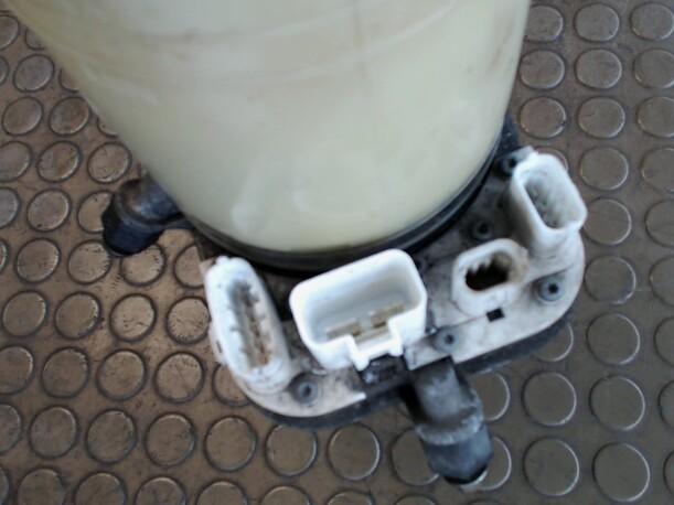 Foto: PUMPE SERVOLENKUNG eines Opel Vectra 2.0 DTI Caravan Sunnyboy