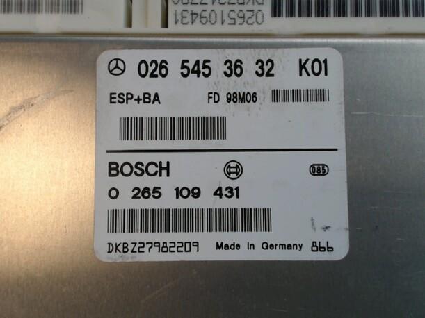 Foto: STEUERGERÄT ESP/ BA eines Mercedes-Benz A 160 Sunnyboy