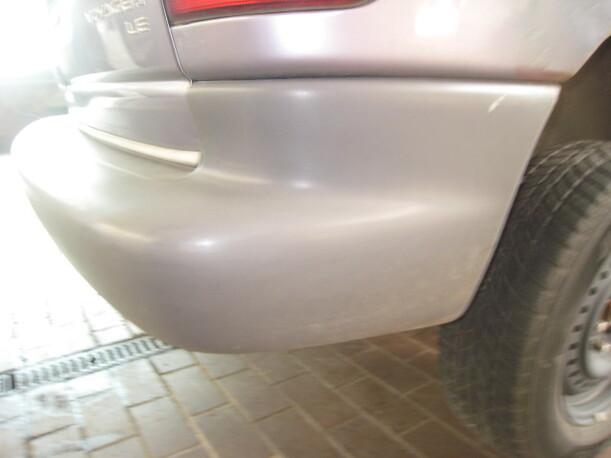 Foto: STOSSSTANGE / STOSSFÄNGER HINTEN KURZER RADSTAND eines Chrysler Voyager 3.3