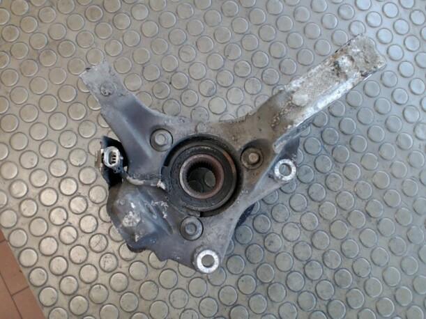 Foto: ACHSSCHENKEL VORN LINKS eines Opel Sintra 2.2 16V Sunnyboy