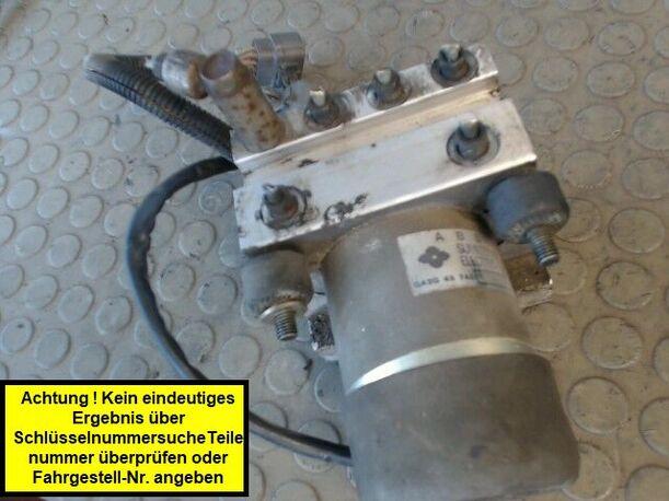 Foto: HAUPTBREMSAGGREGAT ABS eines Ford Probe 24V Trendline