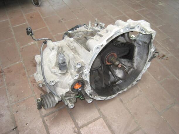 Foto: SCHALTGETRIEBE 5-GANG eines Ford Probe 24V