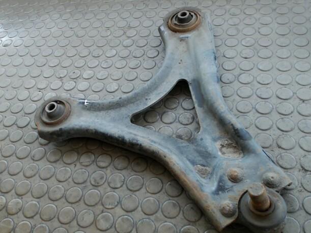 Foto: QUERLENKER VORN LINKS eines Ford Mondeo Turnier V6