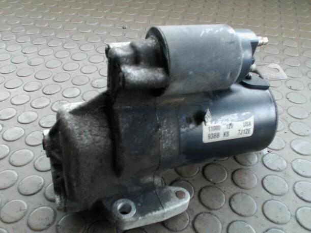 Foto: ANLASSER / STARTER eines Ford Mondeo Turnier V6