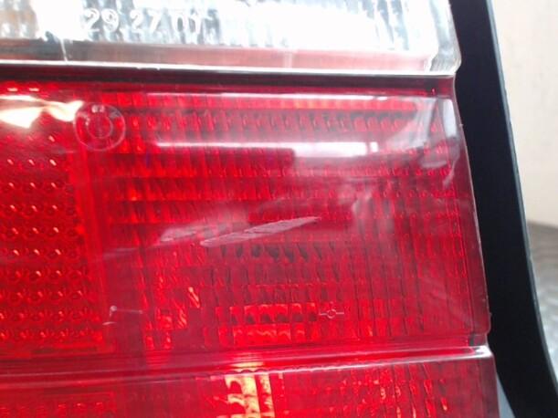 Foto: HECKLEUCHTE / RÜCKLICHT LINKS eines BMW 316i compact