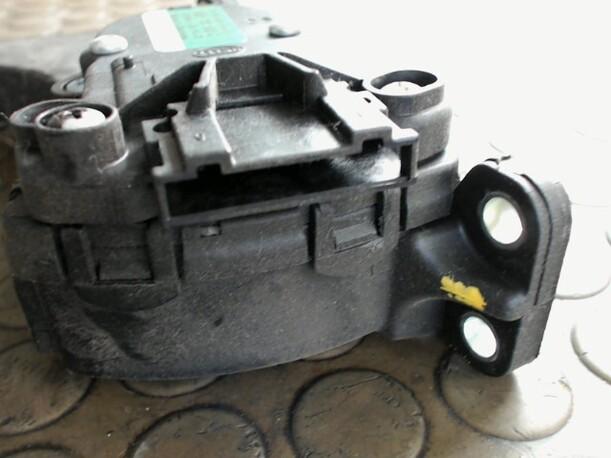 Foto: GASPEDAL eines Seat Ibiza 1.4 16V