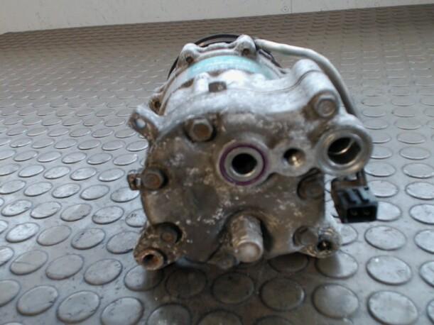 Foto: KOMPRESSOR KLIMAANLAGE eines VW Polo 60 Sunnyboy
