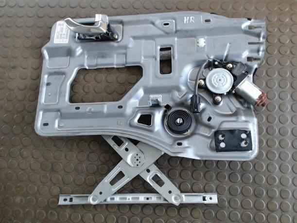 Foto: FENSTERHEBER HINTEN RECHTS eines Hyundai Santa Fe 2.0 CRDi VGT 4WD GL