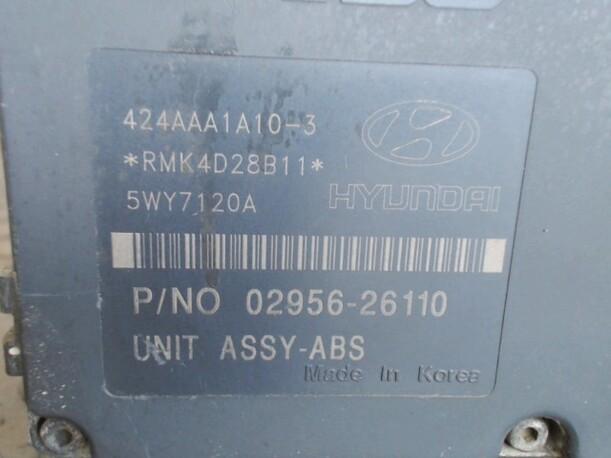 Foto: HAUPTBREMSAGGREGAT ABS eines Hyundai Santa Fe 2.0 CRDi VGT 4WD GL