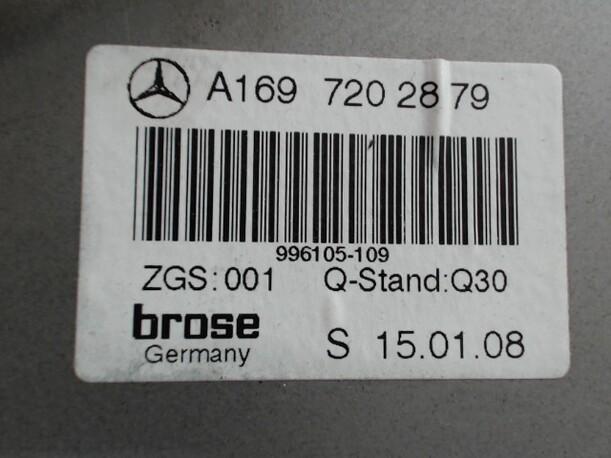 Foto: FENSTERHEBER ELEKTRISCH VORN RECHTS eines Mercedes-Benz B 200 CDI GL