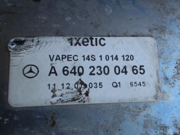 Foto: VAKUUMPUMPE eines Mercedes-Benz B 200 CDI GL