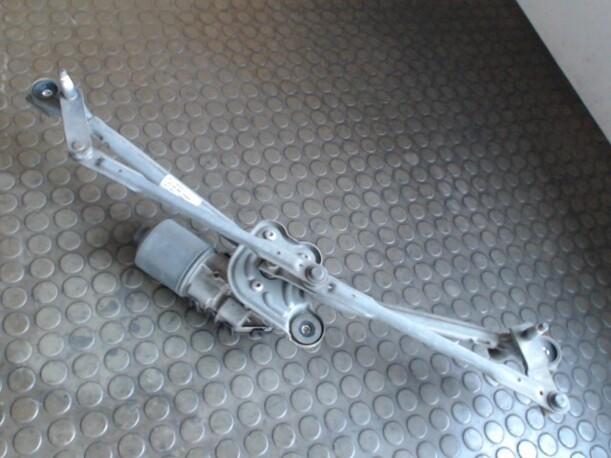 Foto: SCHEIBENWISCHERMOTOR VORN eines Ford Mondeo 2.0 Turnier TDCi CD