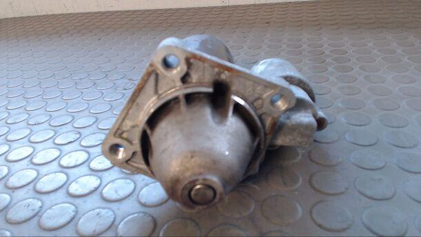 Foto: ANLASSER / STARTER  BOSCH eines Ford Ka CLX