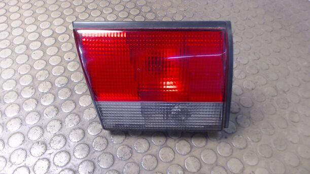 Foto: HECKLEUCHTE INNEN LINKS eines Saab 900 2.0i CL