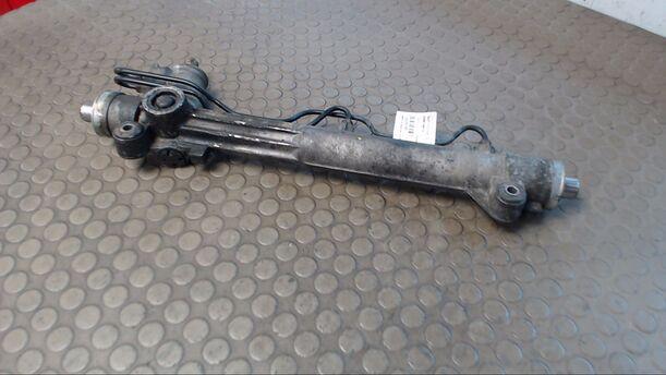 Foto: SERVOLENKUNG eines Ford Fiesta DI