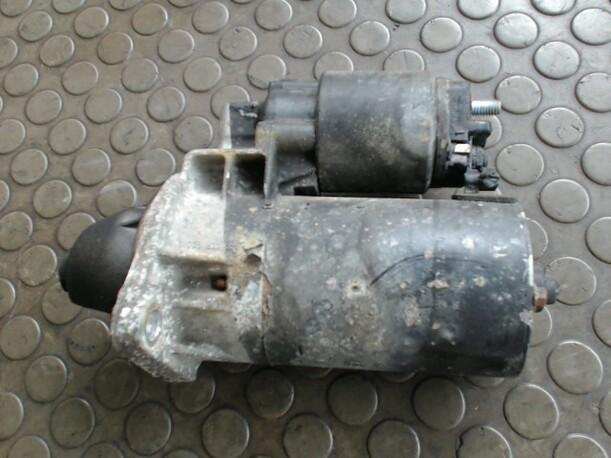 Foto: ANLASSER / STARTER  BOSCH eines Opel Omega 2.0