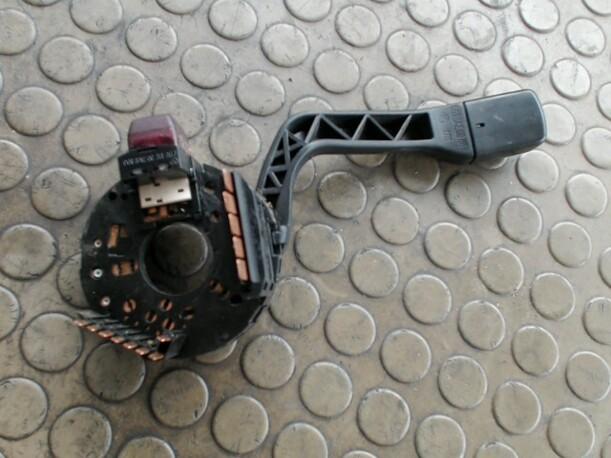 Foto: KOMBISCHALTER LINKS eines VW Golf