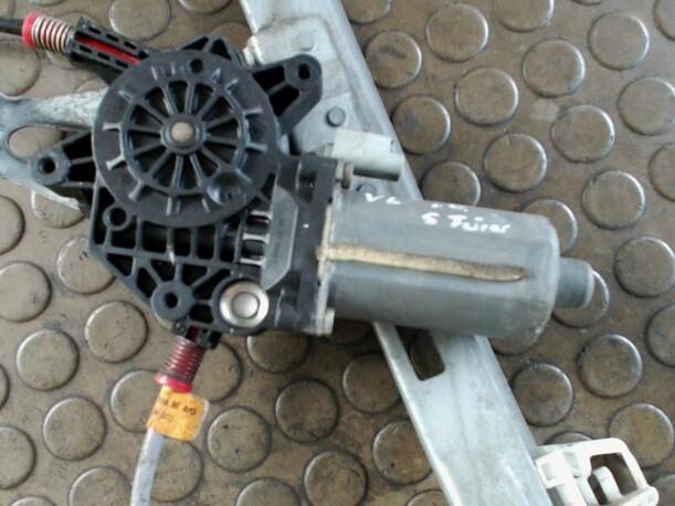 Foto: FENSTERHEBER ELEKTR. VORN LINKS (4/5-Türer) eines Peugeot 206 75 Sunnyboy