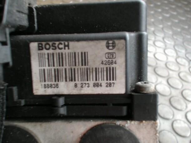 Foto: HAUPTBREMSAGGREGAT ABS eines Opel Omega Caravan 2.2 16 V Sunnyboy
