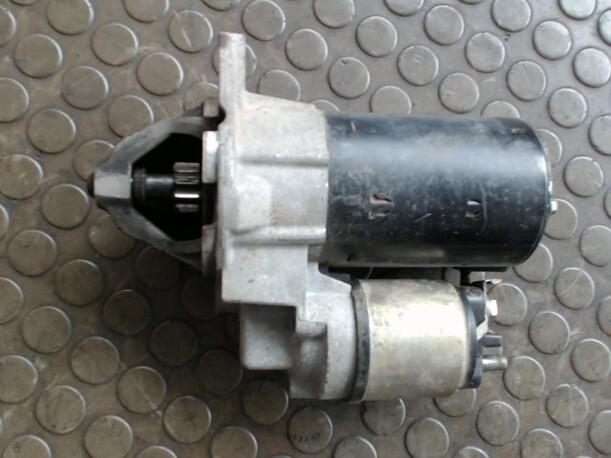 Foto: ANLASSER / STARTER  BOSCH eines Opel Omega Caravan 2.2 16 V Sunnyboy