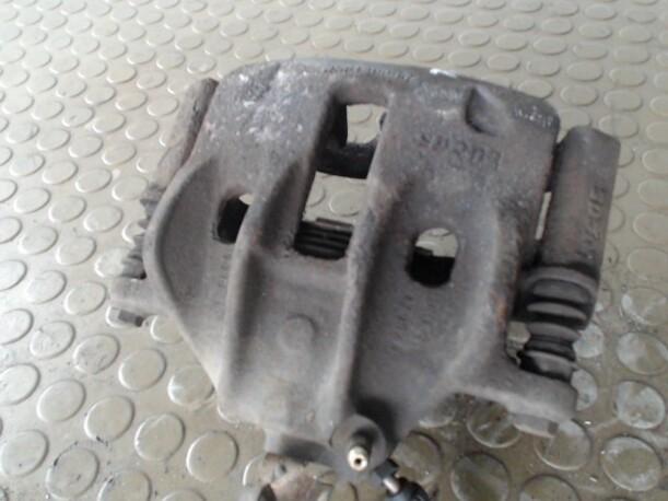 Foto: BREMSSATTEL VORN RECHTS eines Fiat Ulysse 2.0 Sunnyboy