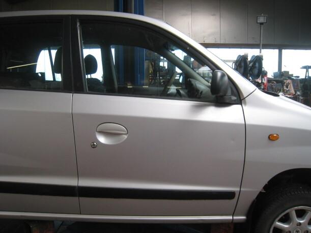 Foto: TÜR VORN RECHTS eines Hyundai Atos Prime 1.0i Sunnyboy