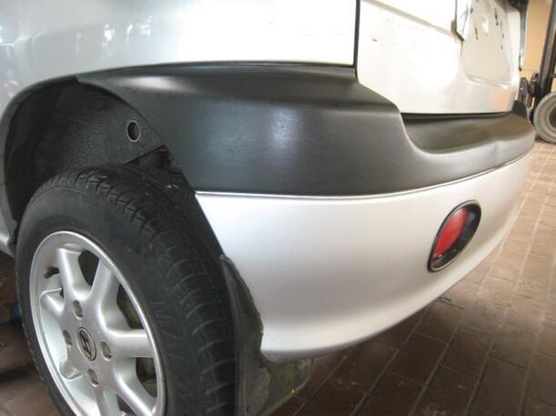Foto: STOßSTANGE / STOSSFÄNGER HINTEN eines Hyundai Atos Prime 1.0i Sunnyboy