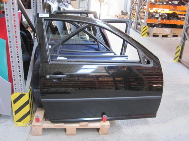 Foto: TÜR VORN RECHTS (2/3-Türer) eines VW Golf 1.6