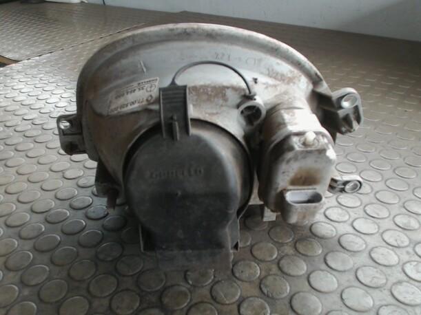 Foto: SCHEINWERFER RECHTS eines Renault Twingo 1.2 Top
