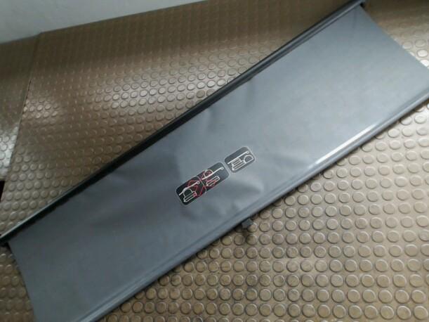 Foto: LADERAUMABDECKUNG eines Peugeot 206 CC 135 Trendline
