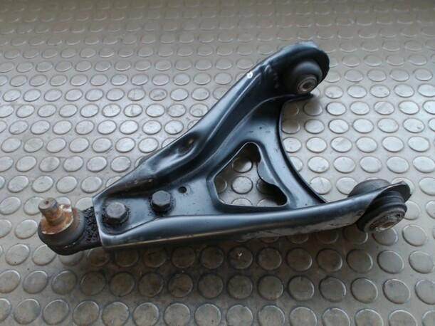 Foto: QUERLENKER VORNE LINKS eines Renault Scenic 1.6 16V Sunnyboy