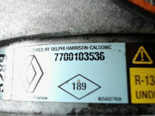 Foto: KOMPRESSOR KLIMAANLAGE eines Renault Scenic 1.6 16V Sunnyboy