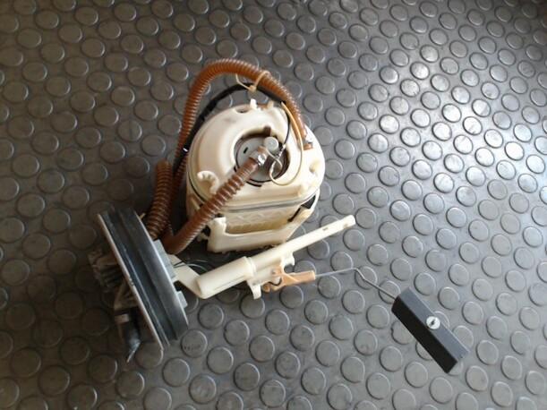 Foto: KRAFTSTOFFPUMPE eines VW Golf 1.6 Sunnyboy