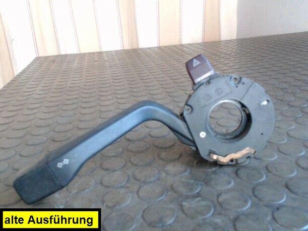 Foto: BLINKERSCHALTER eines VW Passat Variant 1.8 GL